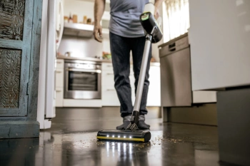 KARCHER štapni usisivač VC 6 Cordless