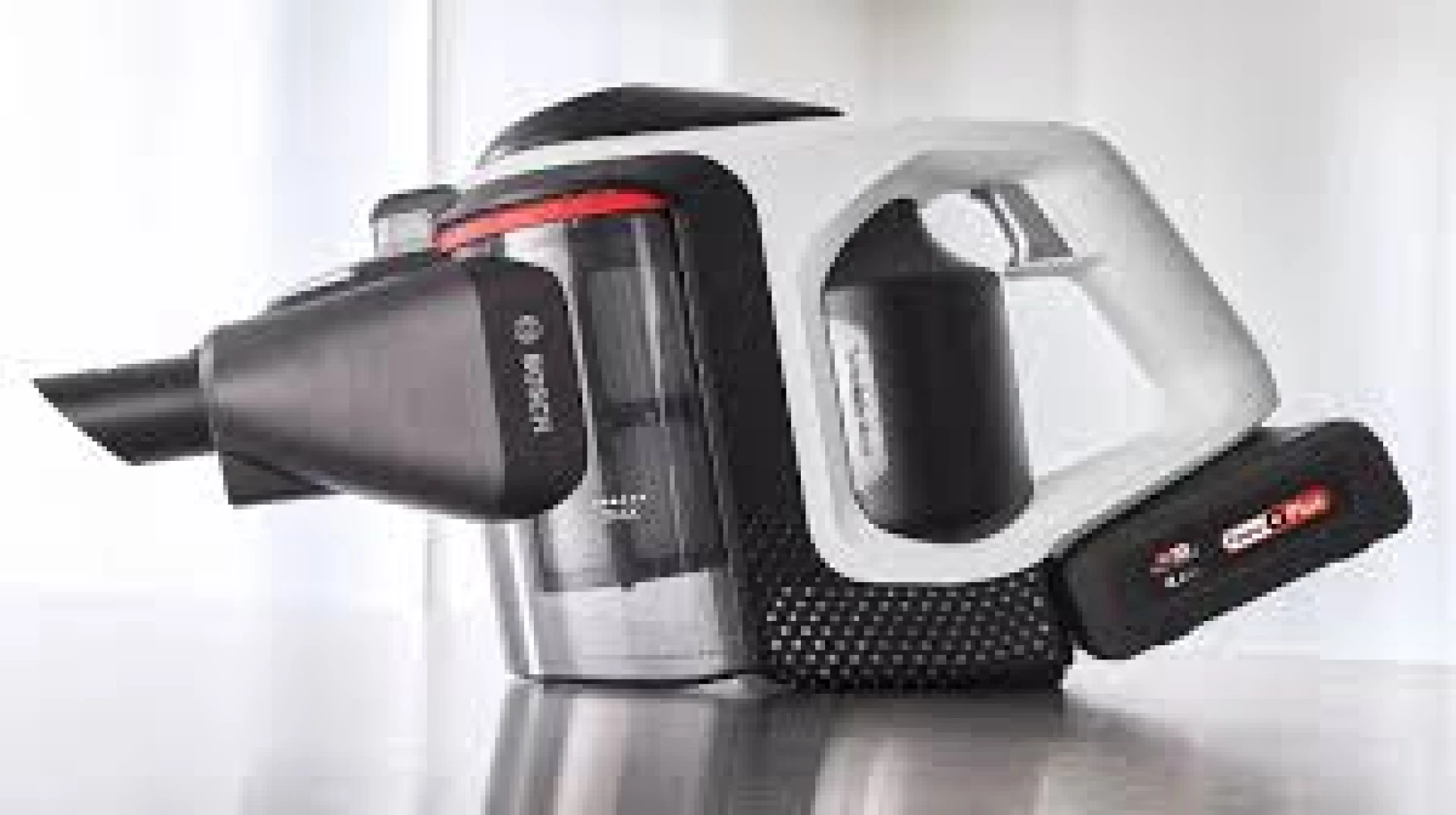 BOSCH usisivač BSS8224