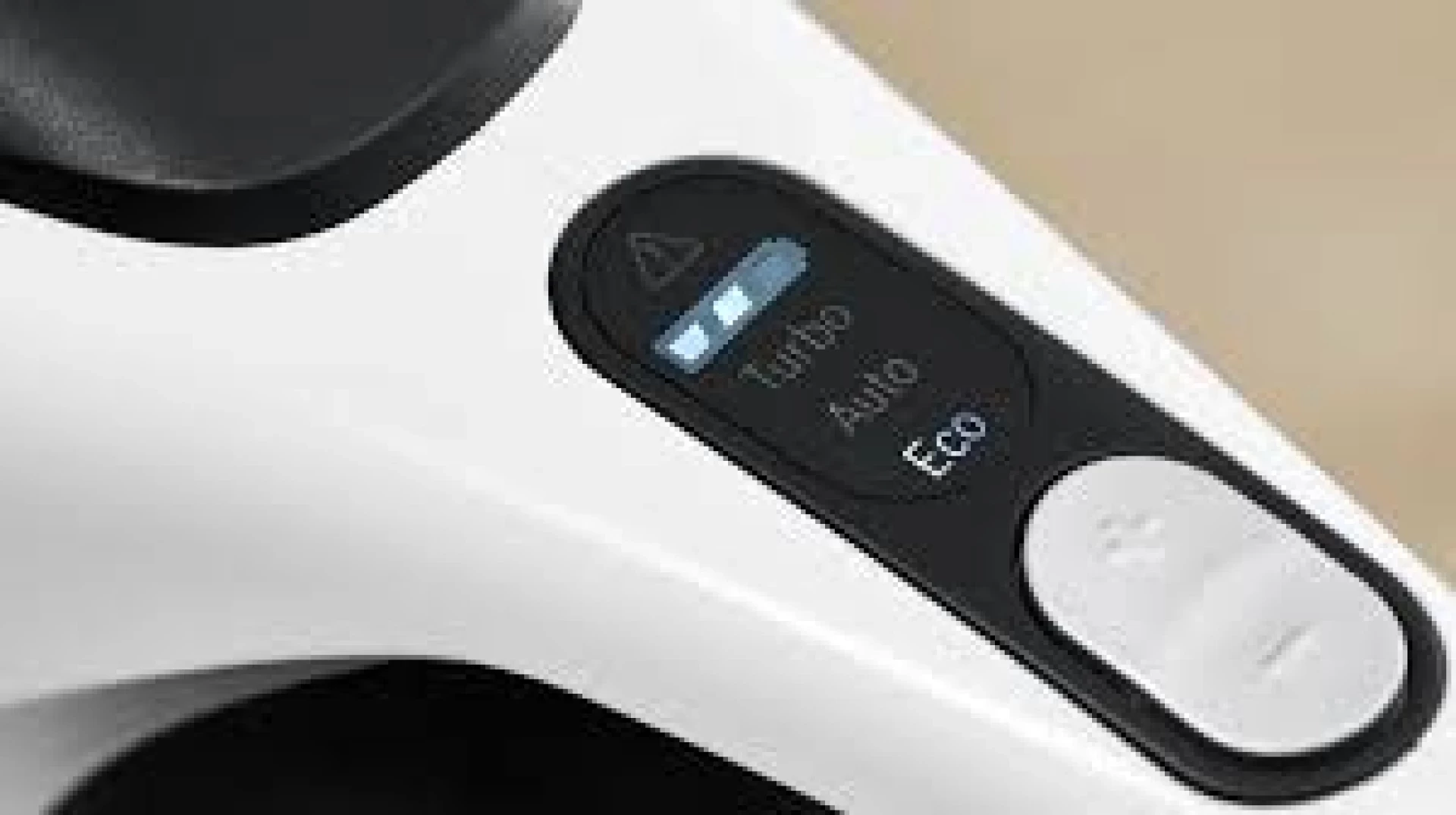 BOSCH usisivač BSS8224