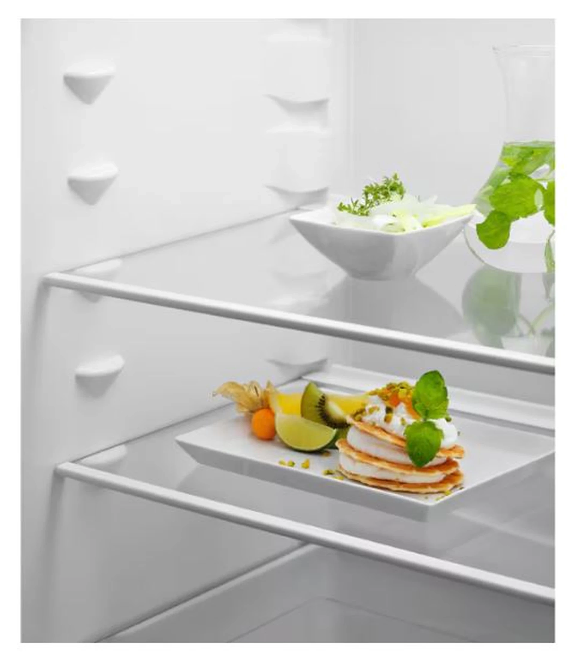 ELECTROLUX Ugradbeni frižider LRB2AE88S