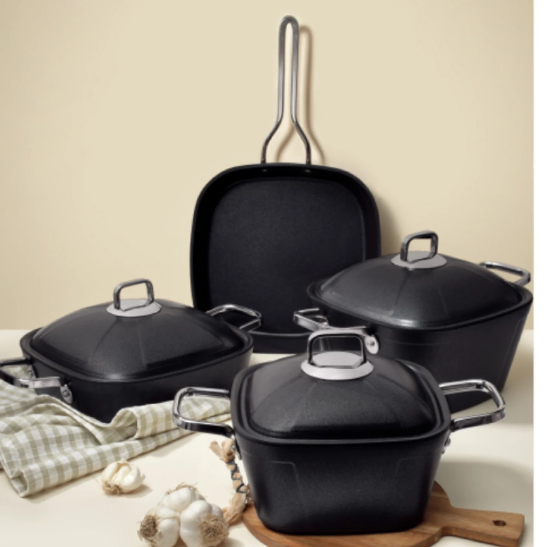 GIGILLI set šerpi FABEL crna 7PCS