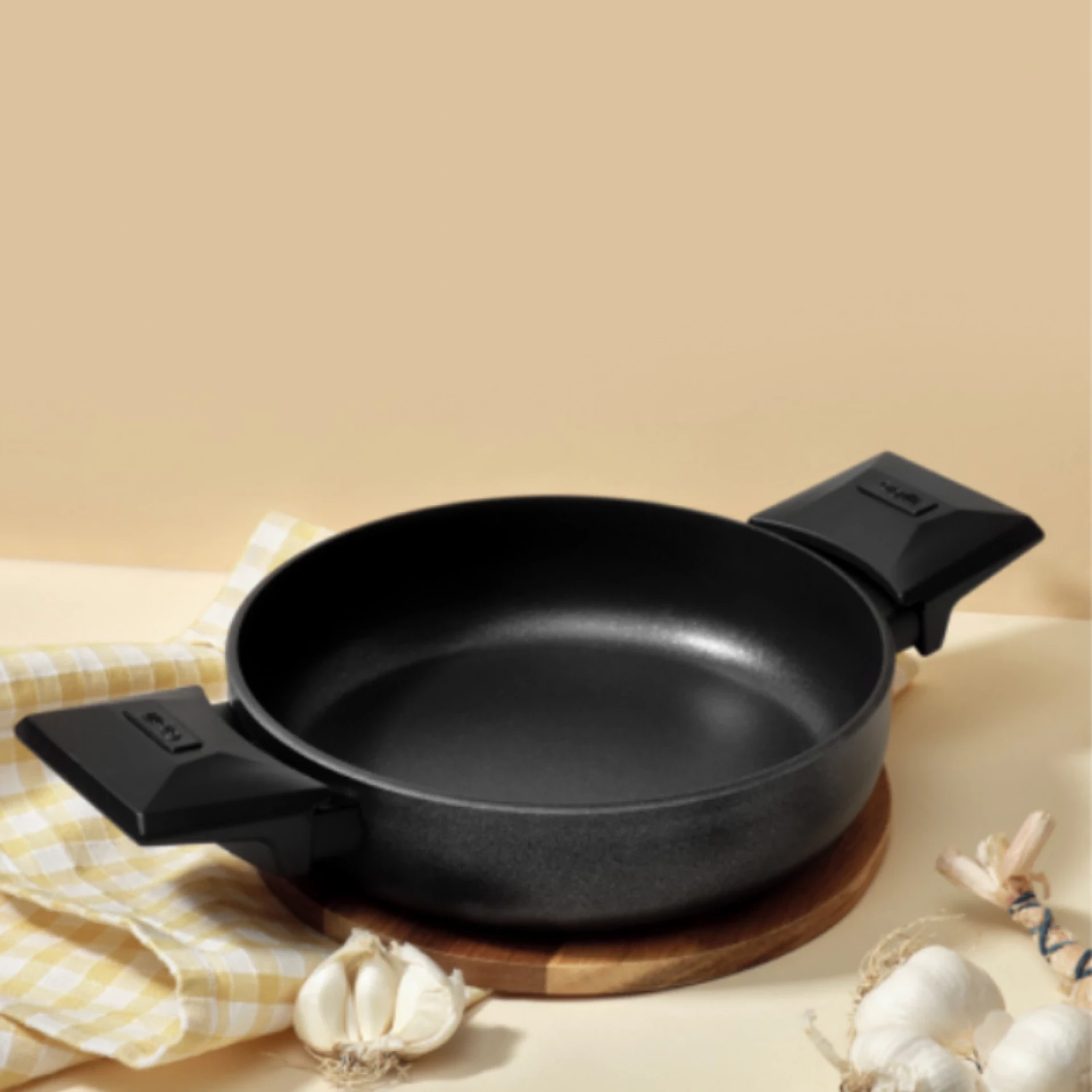 GIGILLI tava CRISTEL crna 20cm omlette