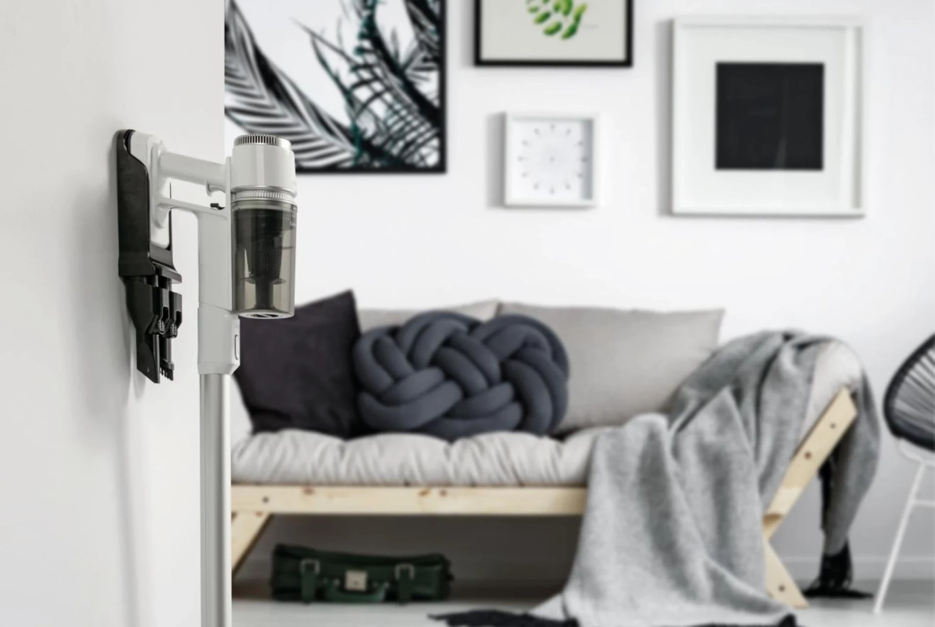 HISENSE usisivač HI-MOVE IV HVC6264W štapni