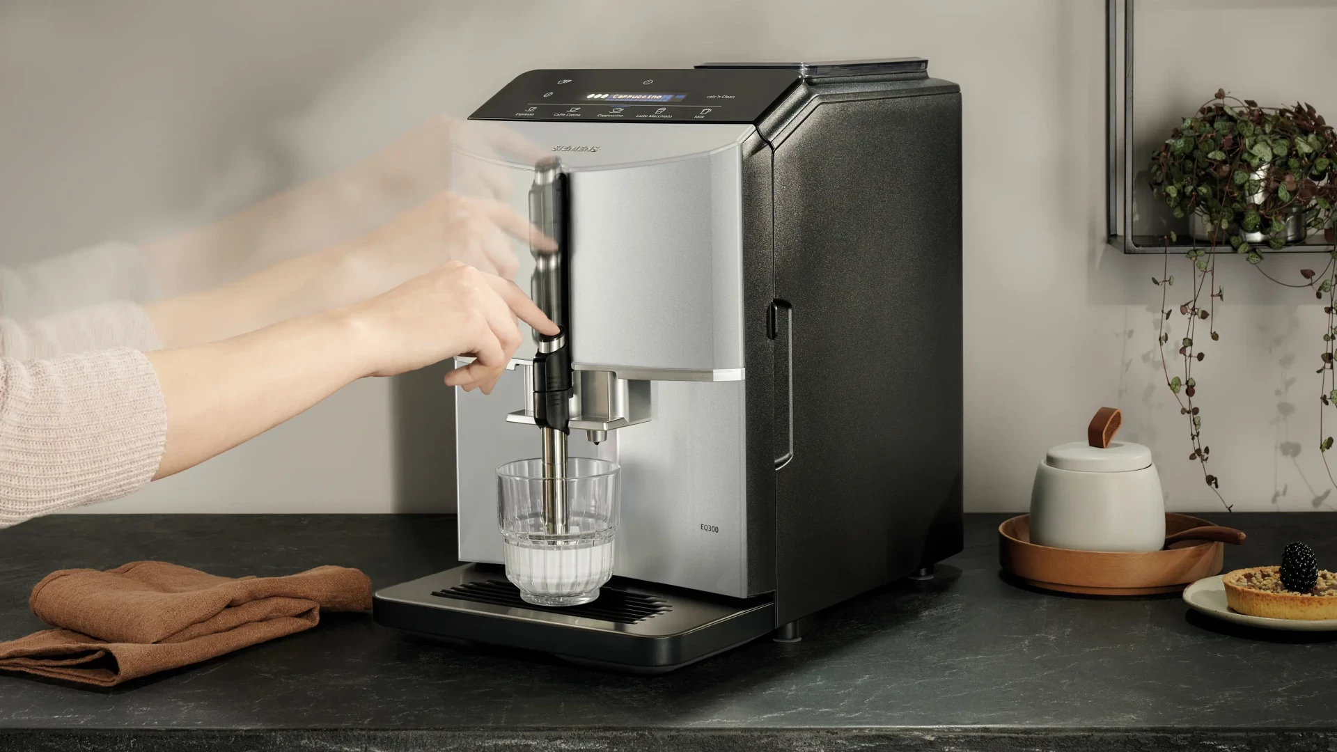 SIEMENS automatic caffe aparat TF303E01